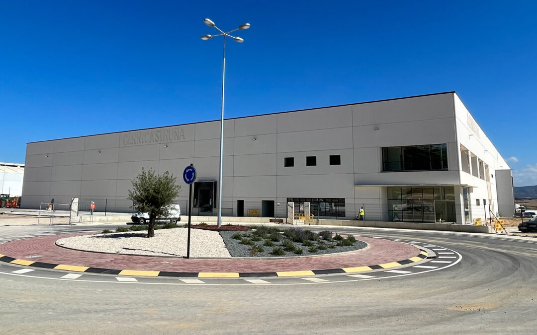 Cárnicas Iruña, la primera empresa del nuevo polígono industrial de Lumbier, generará 50 empleos directos
